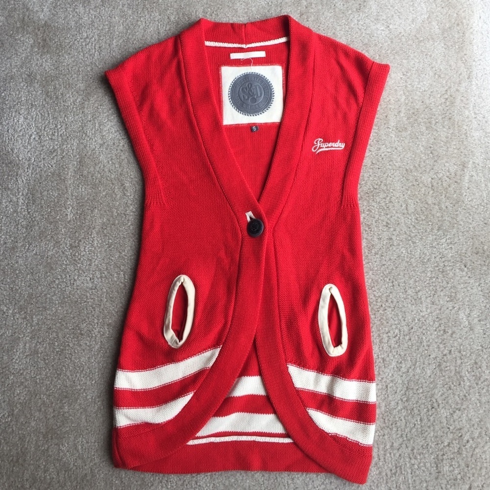 Superdry red knitted vest S